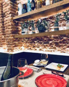 Restaurante Casa Gallega instalaciones y platos del restaurante